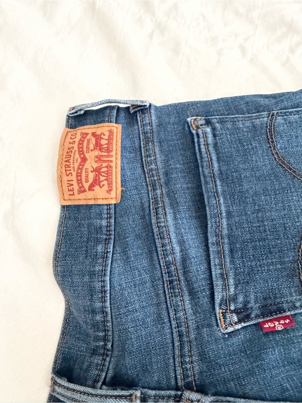 Levi’s 311 skinny ankle